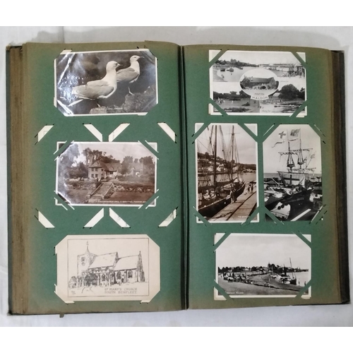 214 - A collection of five albums containing a large quantity of British topographical postcards (1)