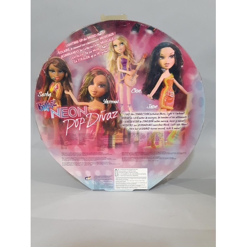 341 - Five Bratz doll box sets with fashion theme comprising The Fashion Show (Yasmin), Fashion Stylist (C... 