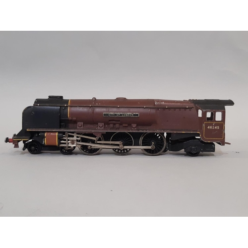 389 - Collection of Hornby Dublo railway models including Class 8P 4-6-2 locomotive 'City of London'46245 ... 