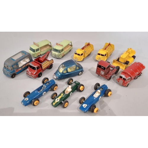 338 - Collection of vintage model vehicles by Dinky, Corgi, Matchbox/ Lesney etc including Dinky Bentley S... 