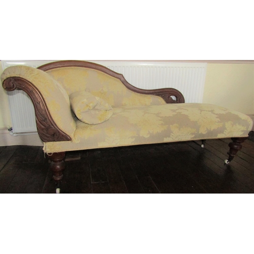 2589 - To be viewed at and collected from Nibley House GL11 6DL: A Victorian chaise on carved and moulded f... 