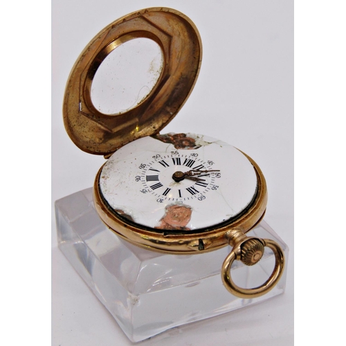 1481 - Edwardian ladies fob watch, 18k case with engine turned and foliated detail, top wind, running