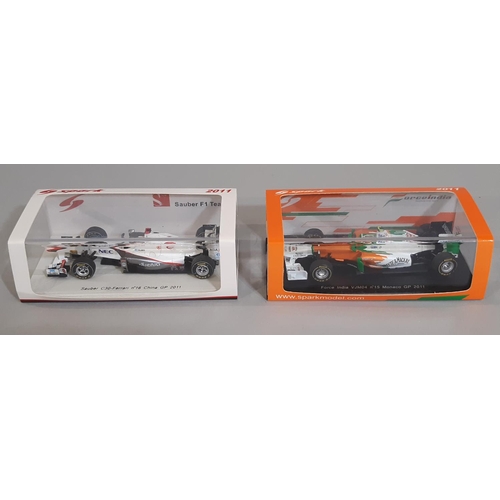 348 - Mixed collection of Formula 1 model cars comprising 4 boxed racing cars by Spark, all 1:43 scale, in... 