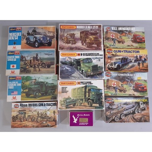 382 - 12 model kits of military and emergency rescue vehicles including kits by Airfix, Hasegawa, Matchbox... 