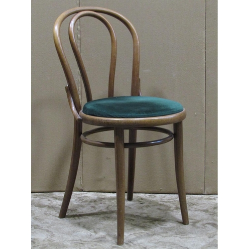 2181 - A set of eight Bentwood cafe chairs with circular upholstered pad seats