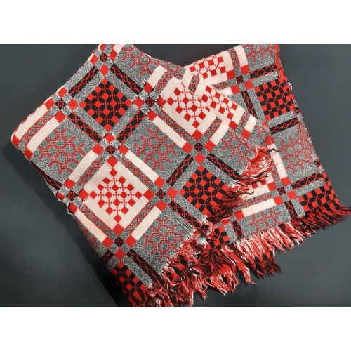 1593 - Reversible Welsh blanket with double weave in red, black and white/pale pink colours, 2.1 x2m includ... 