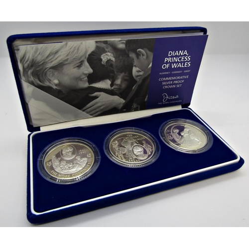 526 - Diana Princess of Wales 1997 crown (envelope mounted) Cook islands $5 dollar proof coin with gold fi... 