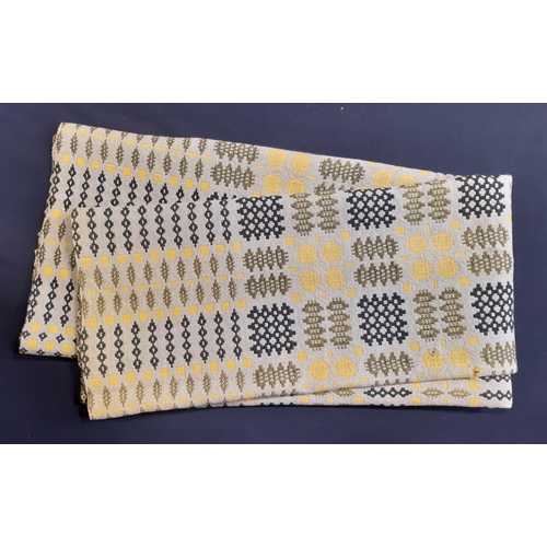 1599 - Vintage Welsh blanket in grey-green, ochre and charcoal colours, with heavyweight reversible double ... 