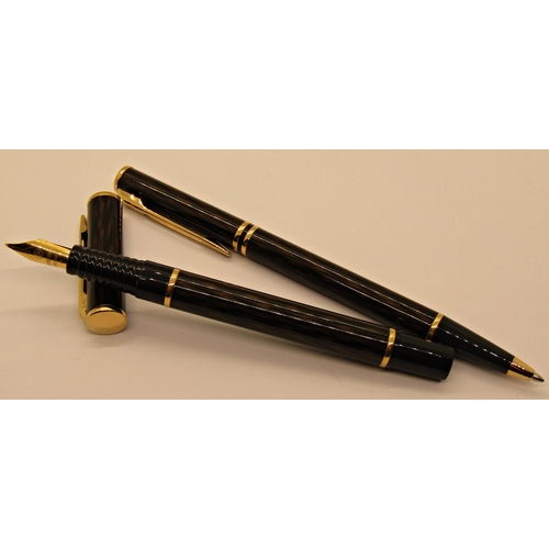 1557 - Waterman Laureat brown tortoiseshell marble fountain and ballpoint pen set, boxed