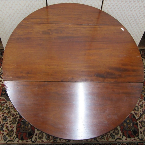 2797 - A 19th century mahogany oval Pembroke table with frieze drawer raised on square tapered supports