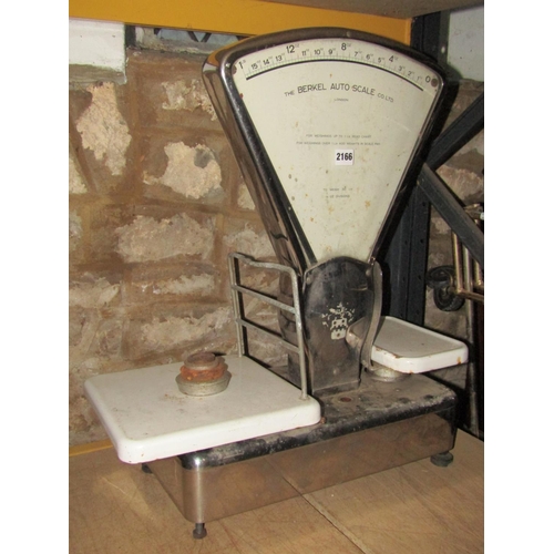 2166 - The Berkel Auto-scale to weigh 30lb