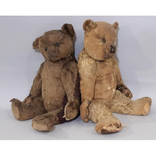 395 - 2 early 20th century teddy bears both with jointed body, pronounced muzzle and stitched nose includi... 