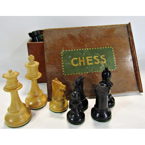 1792 - A wooden box containing the Chinese game of Four Winds and a wooden box of weighted Chess pieces