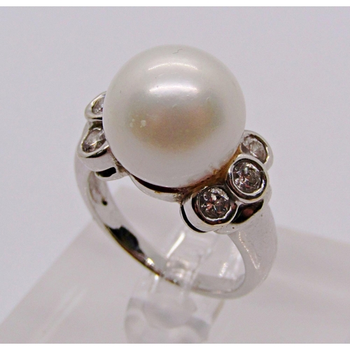 1373 - 18k white gold pearl and diamond cocktail ring, diamonds 0.10ct each approx, size P, 9.9g