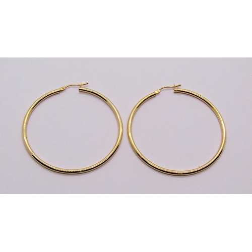 1400 - Two pairs of 9ct hoop earrings, 3.6g total