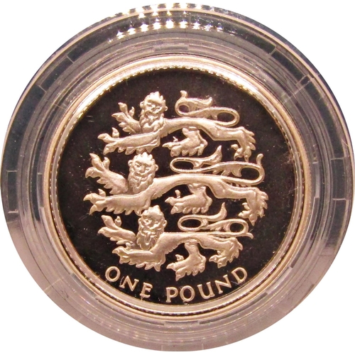 528 - Four silver proof crowns commemorating The 1977 Jubilee, four silver proof £1 coins, 198 (Piedfort) ... 