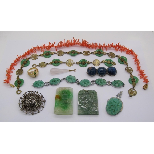 1405 - Collection of Eastern style costume jewellery to include several jade type pieces, a silver gilt rin... 