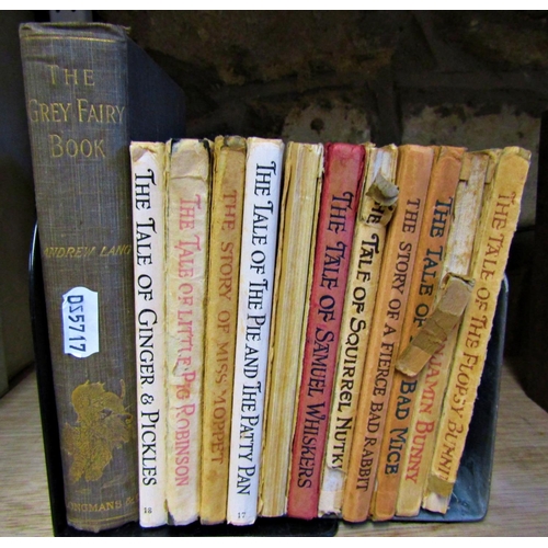 252 - A mixed collection of books to include The Grey Fairy Book, first edition, Longmans, Green & Co, 190... 