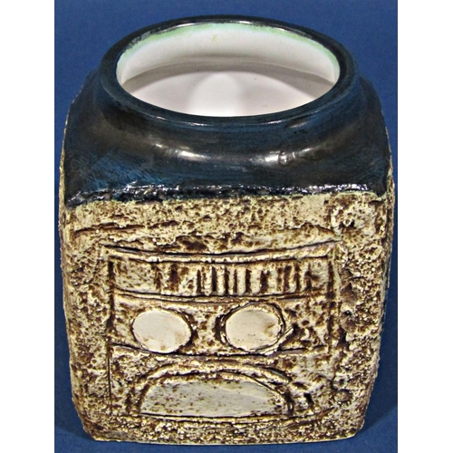 1043 - A Troika vase of square cut form with incised geometric detail, 9cm high