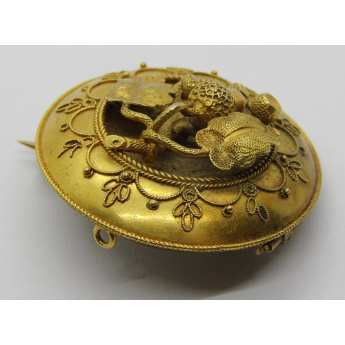 1301 - Victorian yellow metal mourning brooch with acorn and oak leaf decoration, 2.9cm diameter, 6.6g