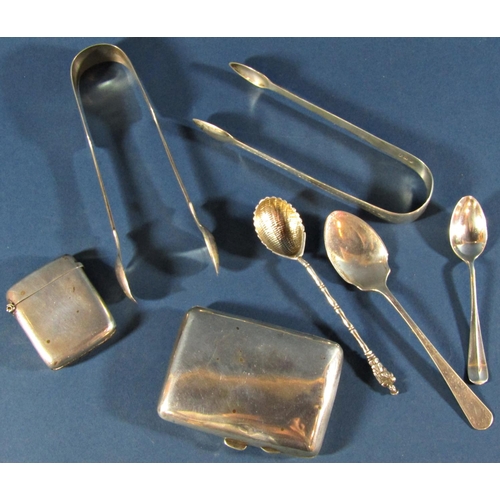 1232 - A small selection of various teaspoons, two sugar tongs, a cigarette case, and a vesta , 6.9oz appro... 