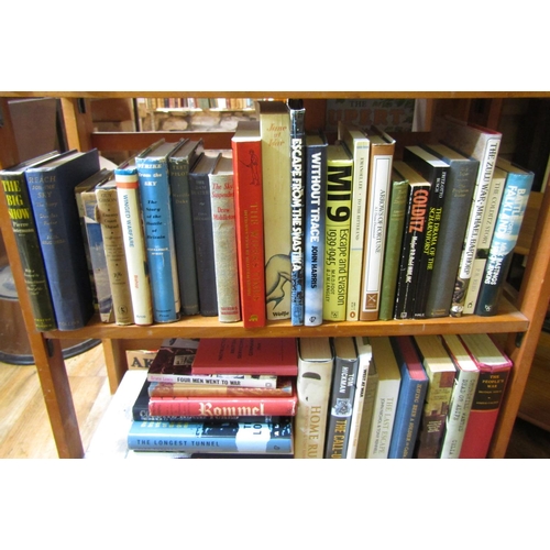 241 - Military related - mainly World War II biographies, autobiographies, escape stories, etc, 70 volumes... 