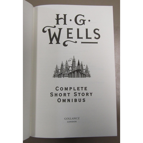 244 - Books on stage characters including Laurel & Hardy, Tony Hancock, etc, further books including Histo... 