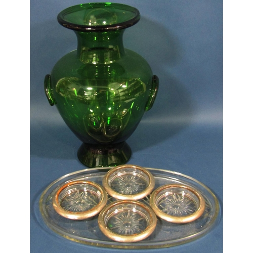 1172 - A mixed selection of glassware including two dressing table trays, three decanters, an oval tray, a ... 