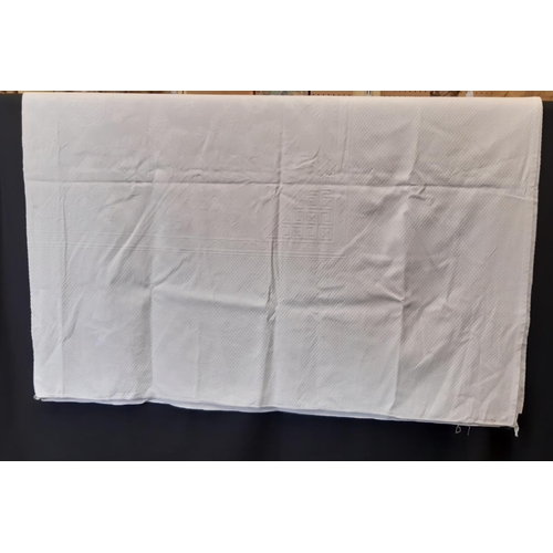 1542 - 3 white cotton bedspreads including a marcella type 250x220cm, a damask type 255x240cm and a cotton ... 