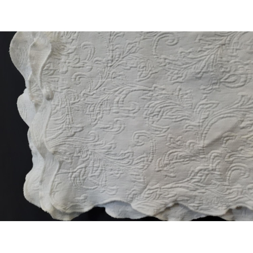 1542 - 3 white cotton bedspreads including a marcella type 250x220cm, a damask type 255x240cm and a cotton ... 
