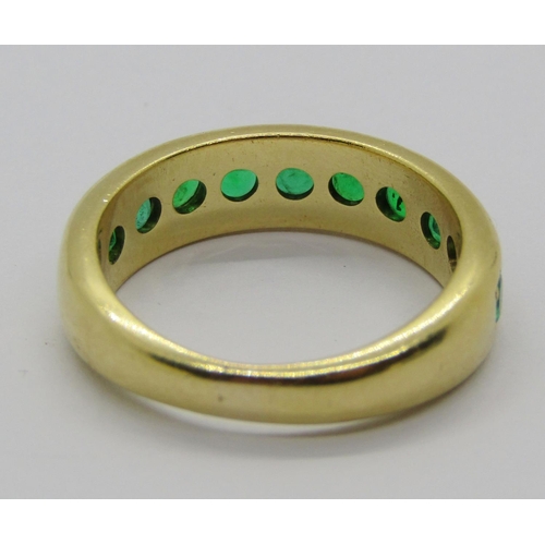 1372 - 18ct emerald half hoop ring, set with ten emeralds 1ct total approx, maker 'DB' London 1991, size O,... 