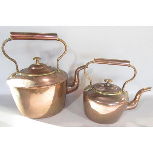 1577 - Two graduated 19th century copper kettles, Derby plate, silver plated tankards, etc