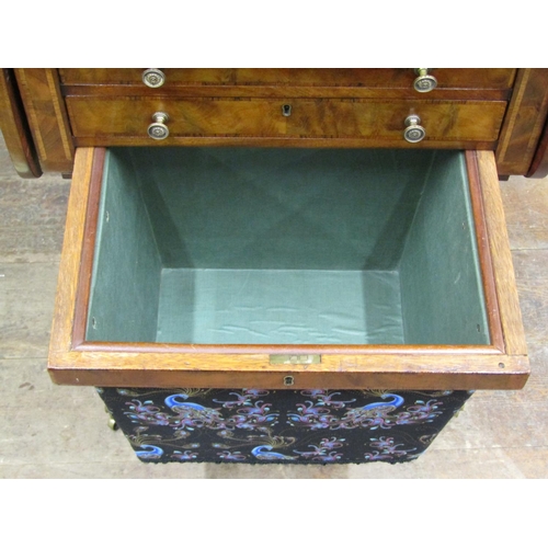 2632 - A Regency ladies sewing table, the rectangular top incorporating drop leaves, over two frieze drawer... 