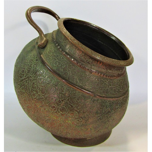1628 - Good quality 19th century Indian copper cauldron with finely worked repeating detail, the loop handl... 