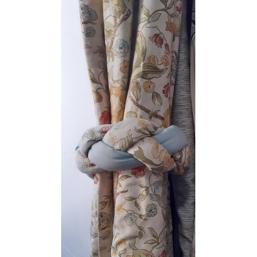 1508 - 3 pairs of full length curtains and pelmets and tiebacks in linen-look floral print, lined and therm... 