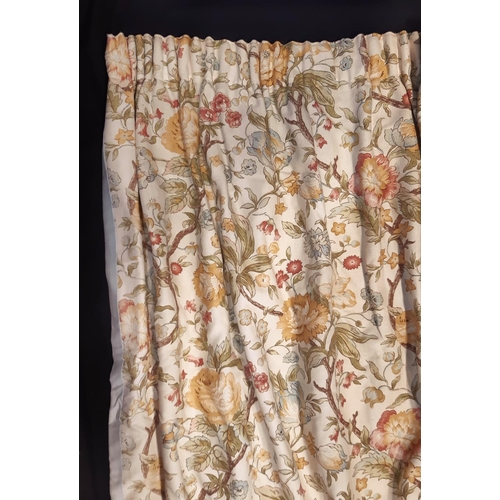 1508 - 3 pairs of full length curtains and pelmets and tiebacks in linen-look floral print, lined and therm... 