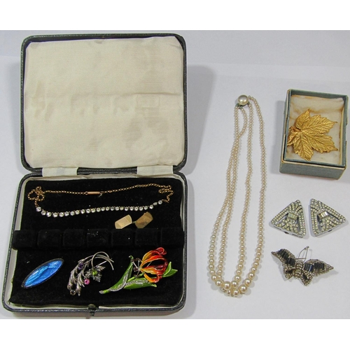 1419 - Collection of costume jewellery to include an antique gilt metal collet-set paste necklace, a silver... 