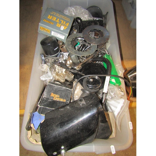 2118 - A Suzuki GSXR titanium exhaust back box together with further motorcycle related parts