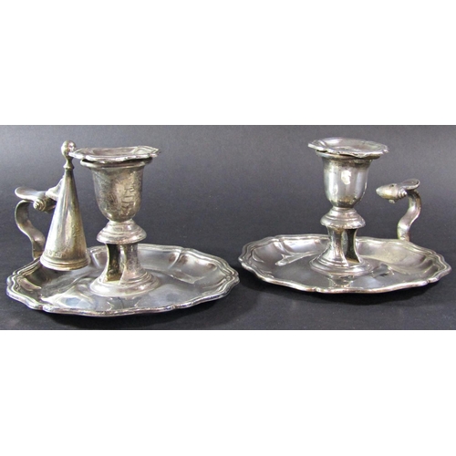 1235 - A pair of Georgian silver chambersticks, Sheffield 1830, maker Creswick & Co, one snuff missing, 18.... 