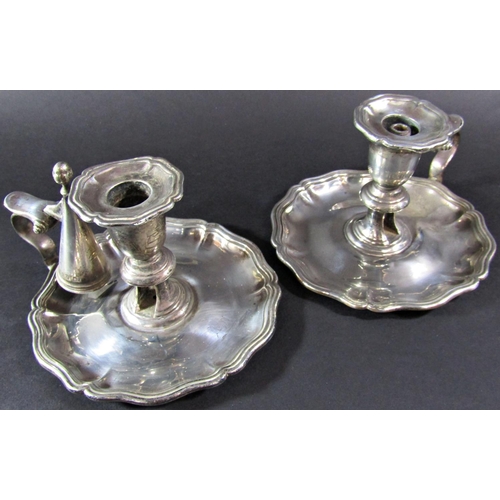 1235 - A pair of Georgian silver chambersticks, Sheffield 1830, maker Creswick & Co, one snuff missing, 18.... 