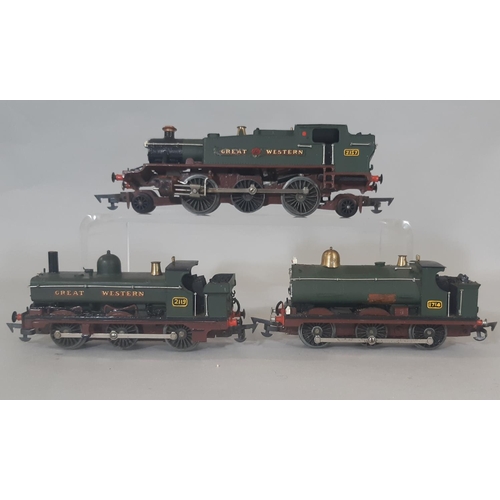 366 - 00 gauge model rail locomotives and coaches including Hornby 4-6-0  GWR 'Denbigh Castle' with tender... 