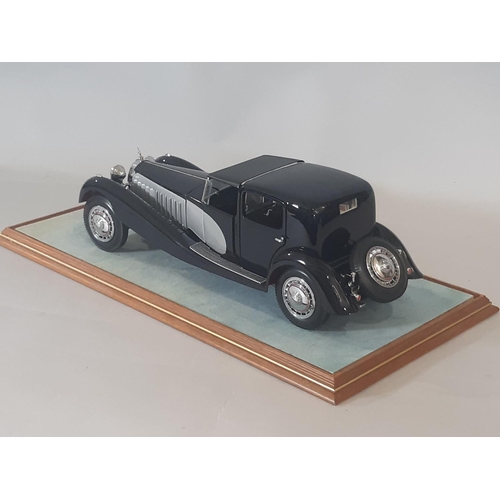 345 - Franklin Mint 1:16 model 1931 Bugatti Royale Coupe de Ville in glazed timber case, with certificate.... 