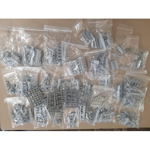 346 - Warhammer type game modelling pieces comprising 31 bags of miniature parts for creating armies and w... 