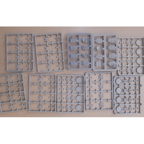 346 - Warhammer type game modelling pieces comprising 31 bags of miniature parts for creating armies and w... 