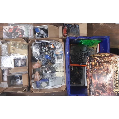 338 - Large quantity of unsorted modelling parts for creating Warhammer type figures including some comple... 