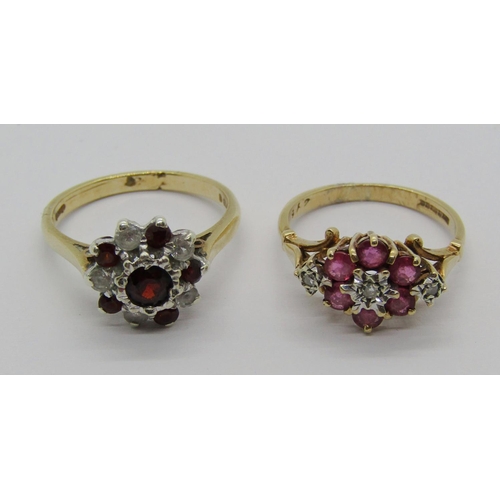 1343 - Two 9ct gem cluster rings; a ruby and diamond example and a garnet example, 5.7g total