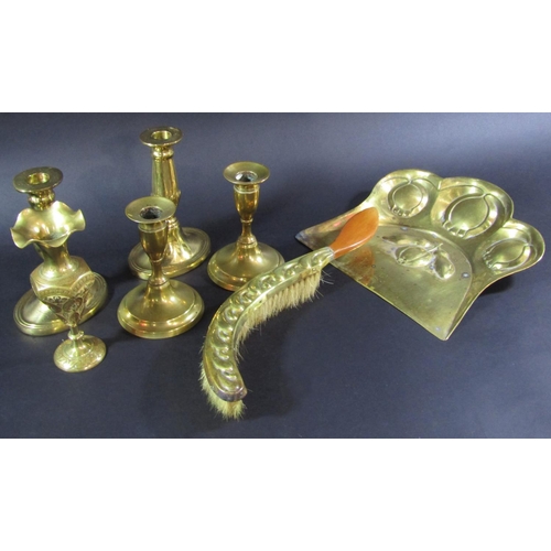 1181 - A silver plated wine bottle cooler, a Mallard corkscrew, a silver plated cake dish, fish serving set... 