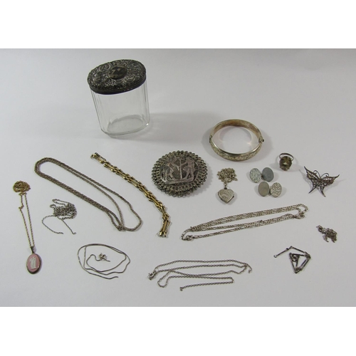 1366 - Collection of silver jewellery comprising a vintage hinged bangle, a large Egyptian white metal fili... 