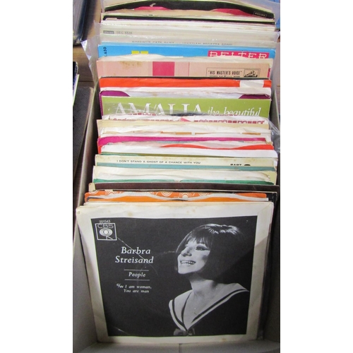 326 - A collection of 45rpm vinyl to include Barbara Streisand, Nat King Cole, Dean Martin, Eartha Kit, Th... 