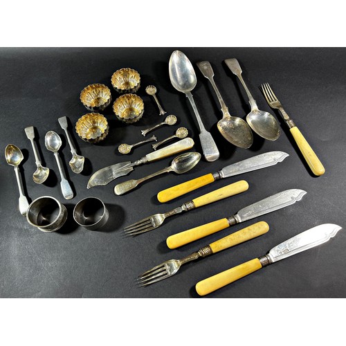 1201A - A Walker & Hall silver scalloped shaped condiments set with scalloped spoons, three 19th century ser... 